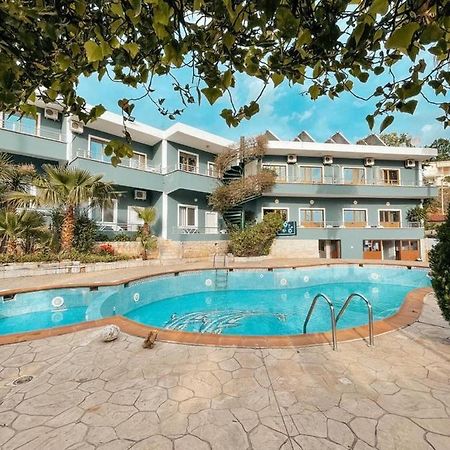 Nonna'S Boutique Hotel Dhermi Exterior photo